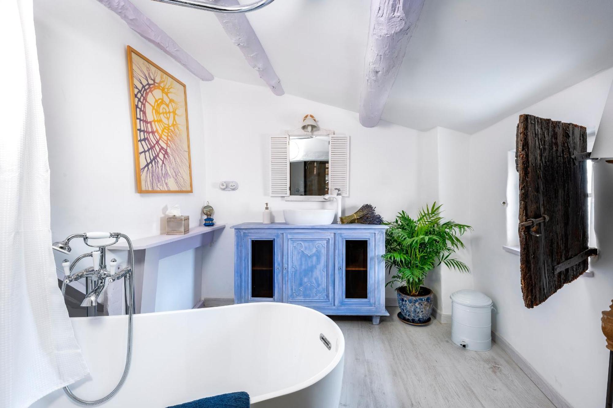 Aux Bleues Frühstückspension LʼIsle-sur-la-Sorgue